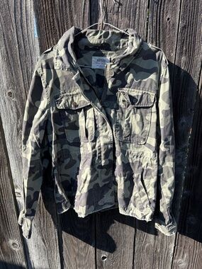 Ashley By 26 International Women's Camouflage Utility Jacket - Green & Black